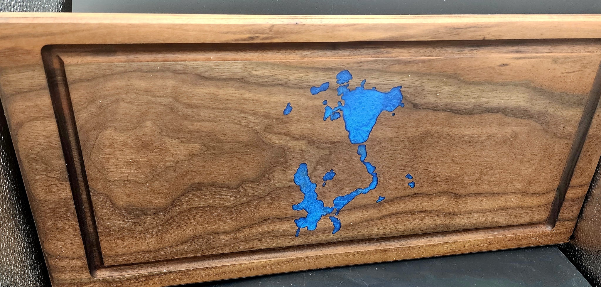 Walnut Okoboji/Iowa Great Lakes Cutting Board (21x9.5)