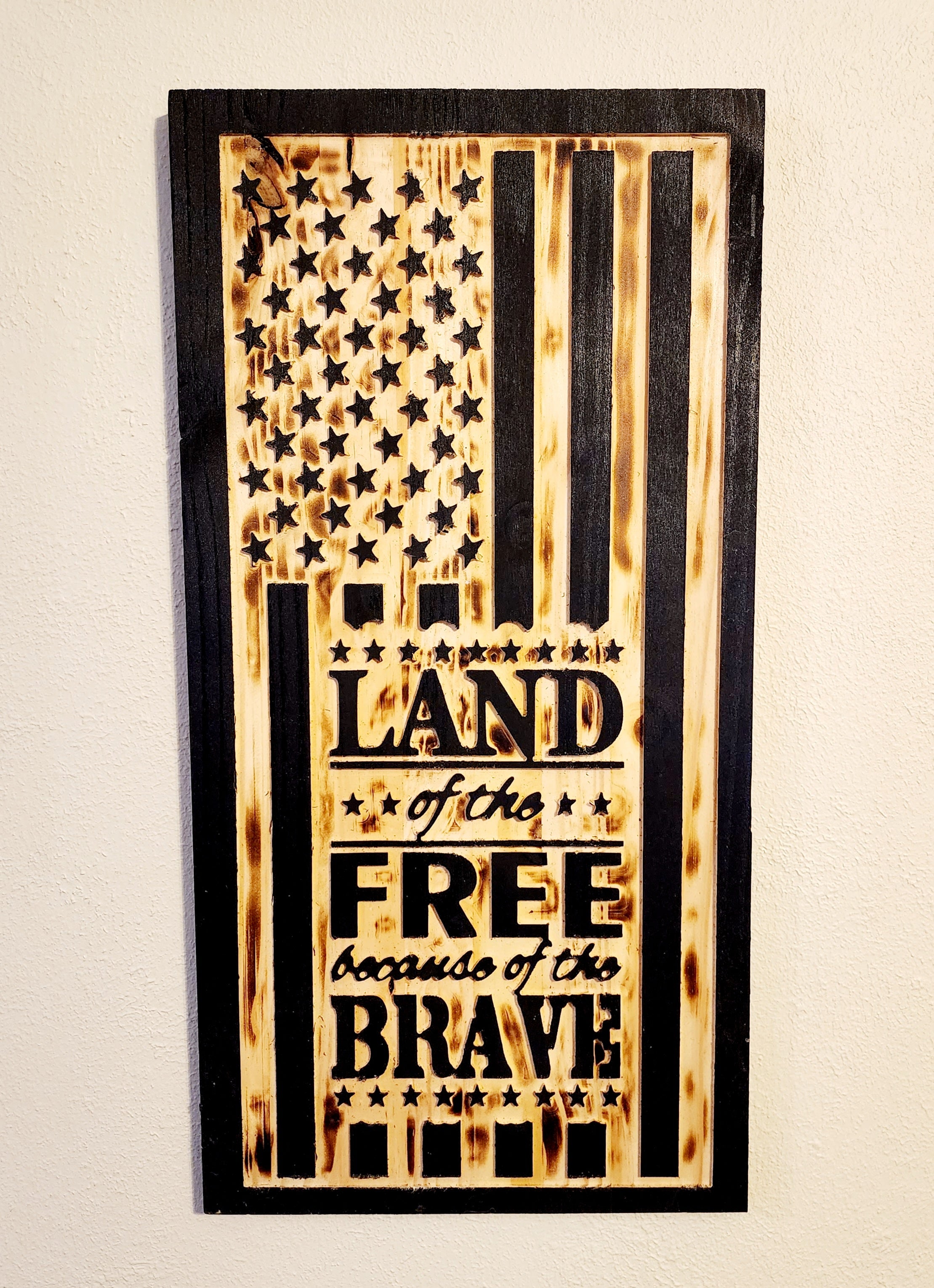 Land of the Free Stressed- Black