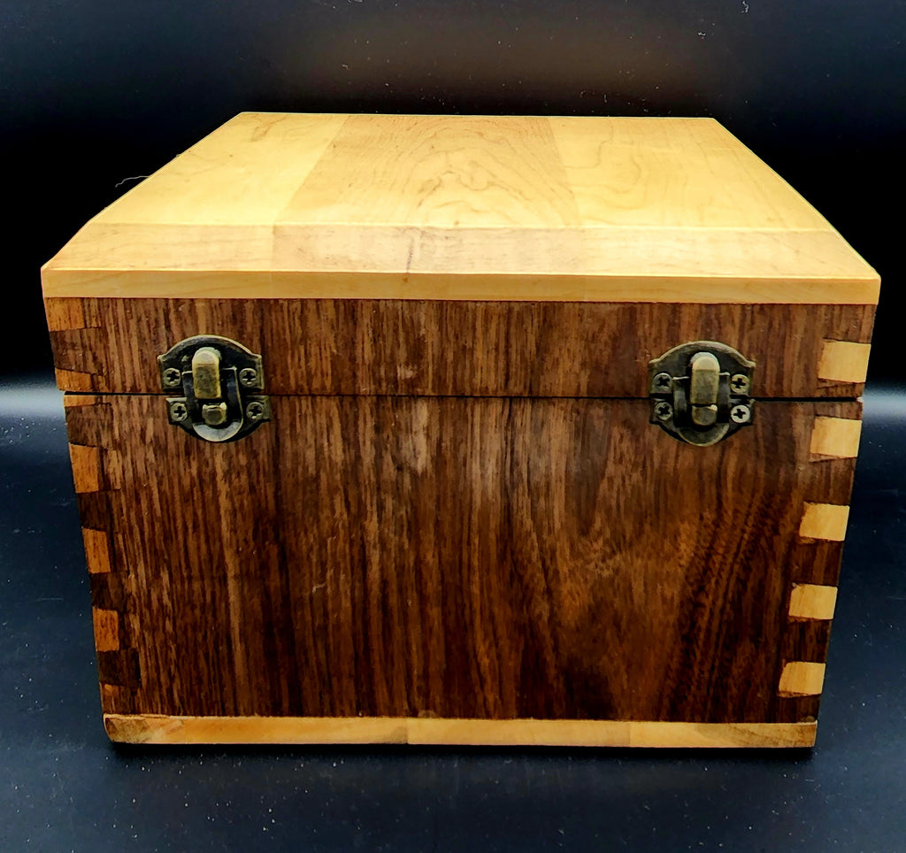 Black Walnut and Maple Keepsake Box